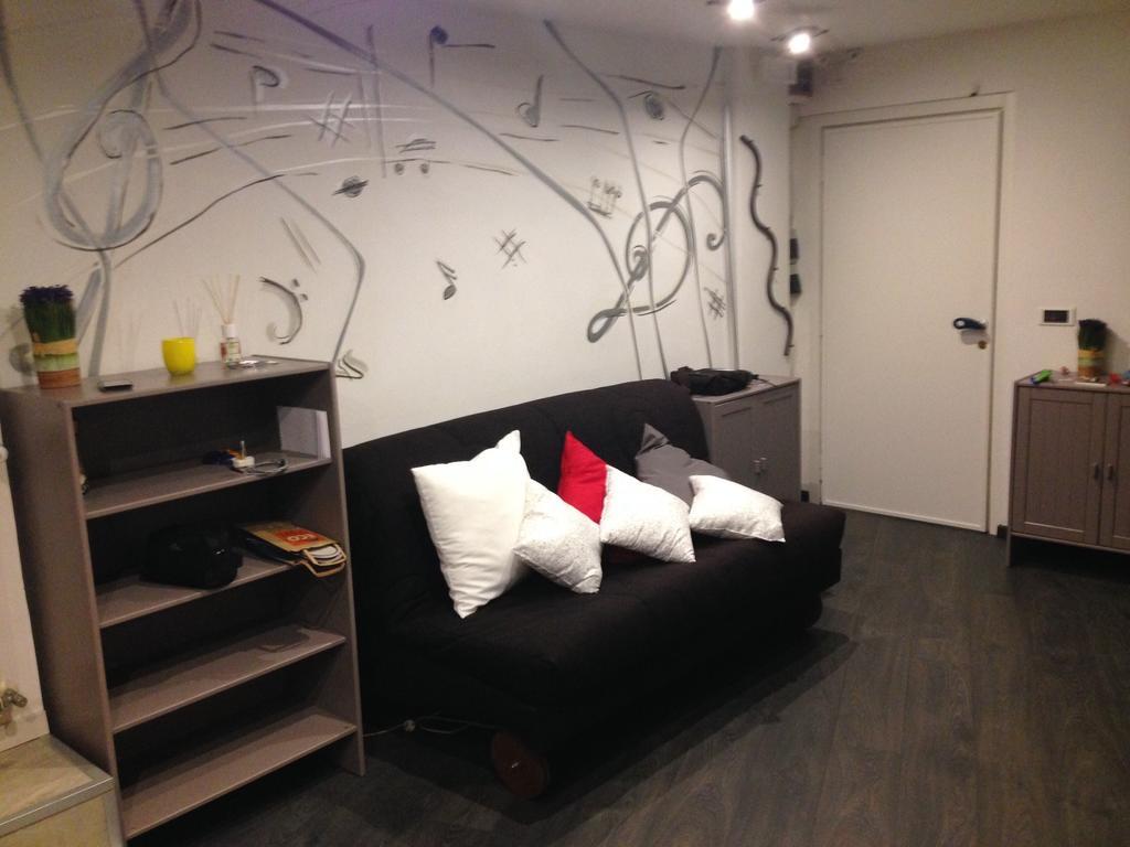 Jazz Style Home Rome Room photo