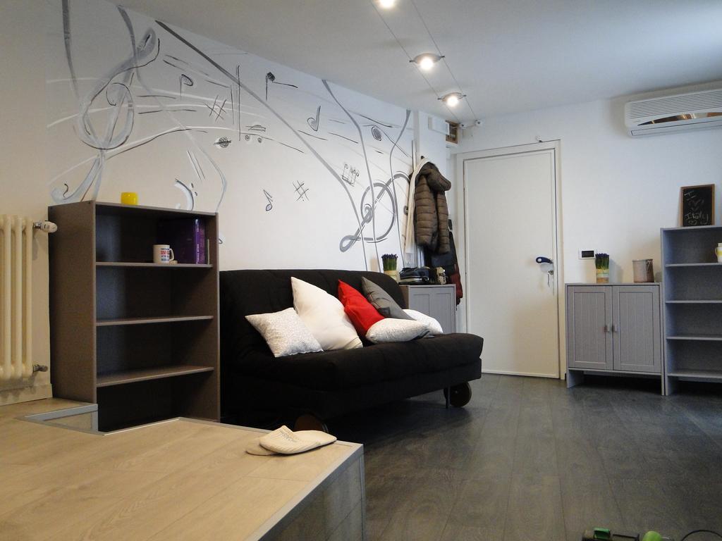 Jazz Style Home Rome Room photo