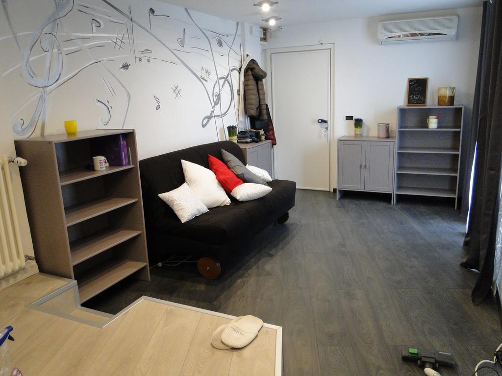 Jazz Style Home Rome Room photo