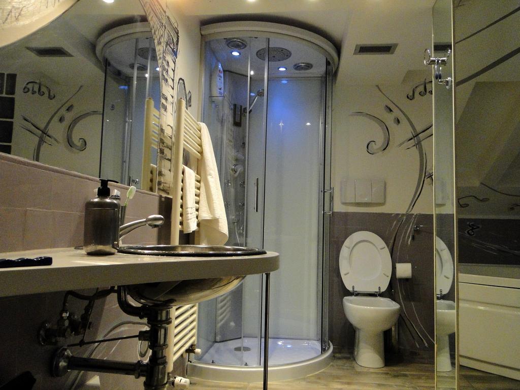 Jazz Style Home Rome Room photo